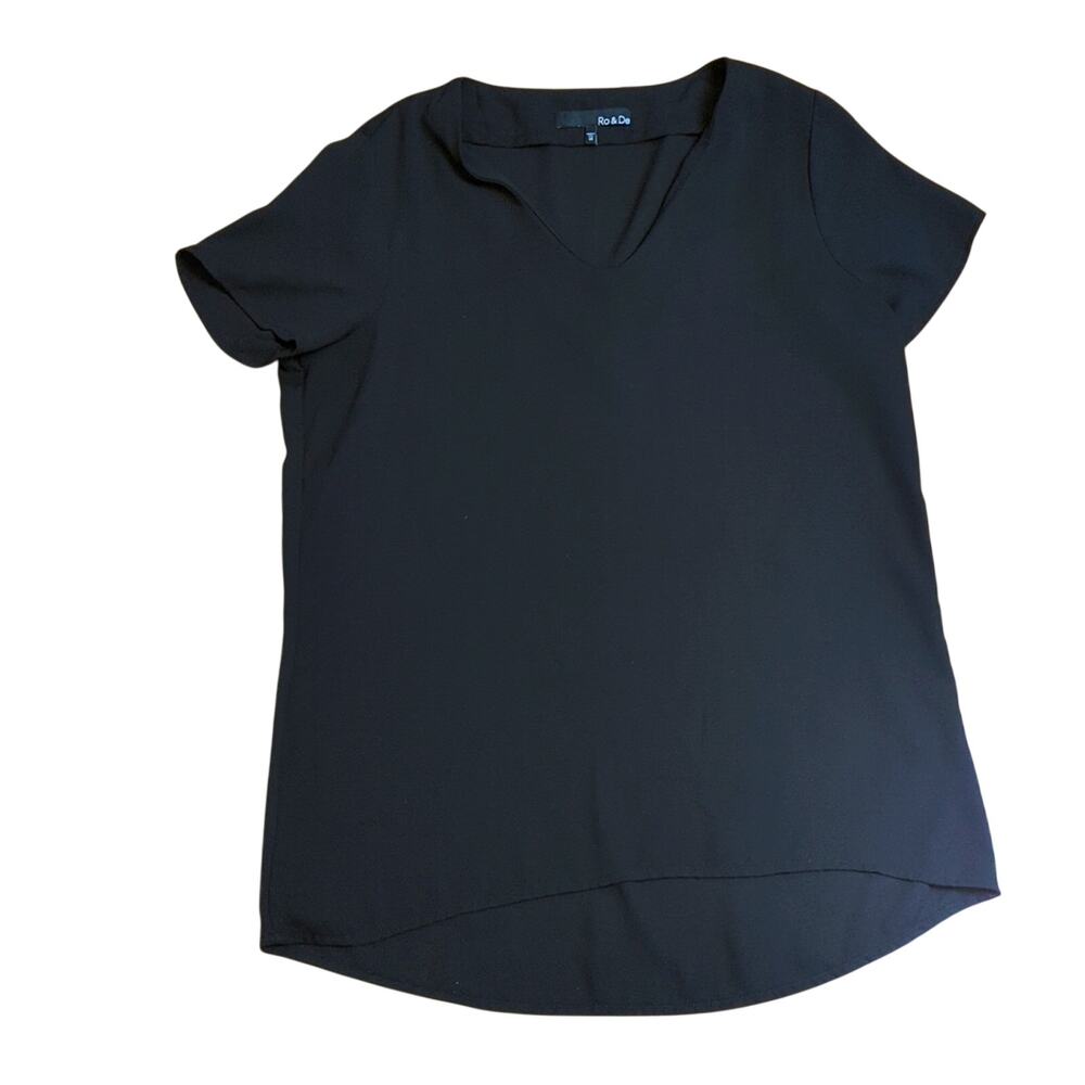 Ro & De Minimalist Black Sheer Business Casual Hi-Lo Blouse